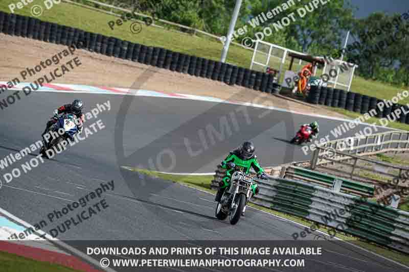 enduro digital images;event digital images;eventdigitalimages;mallory park;mallory park photographs;mallory park trackday;mallory park trackday photographs;no limits trackdays;peter wileman photography;racing digital images;trackday digital images;trackday photos